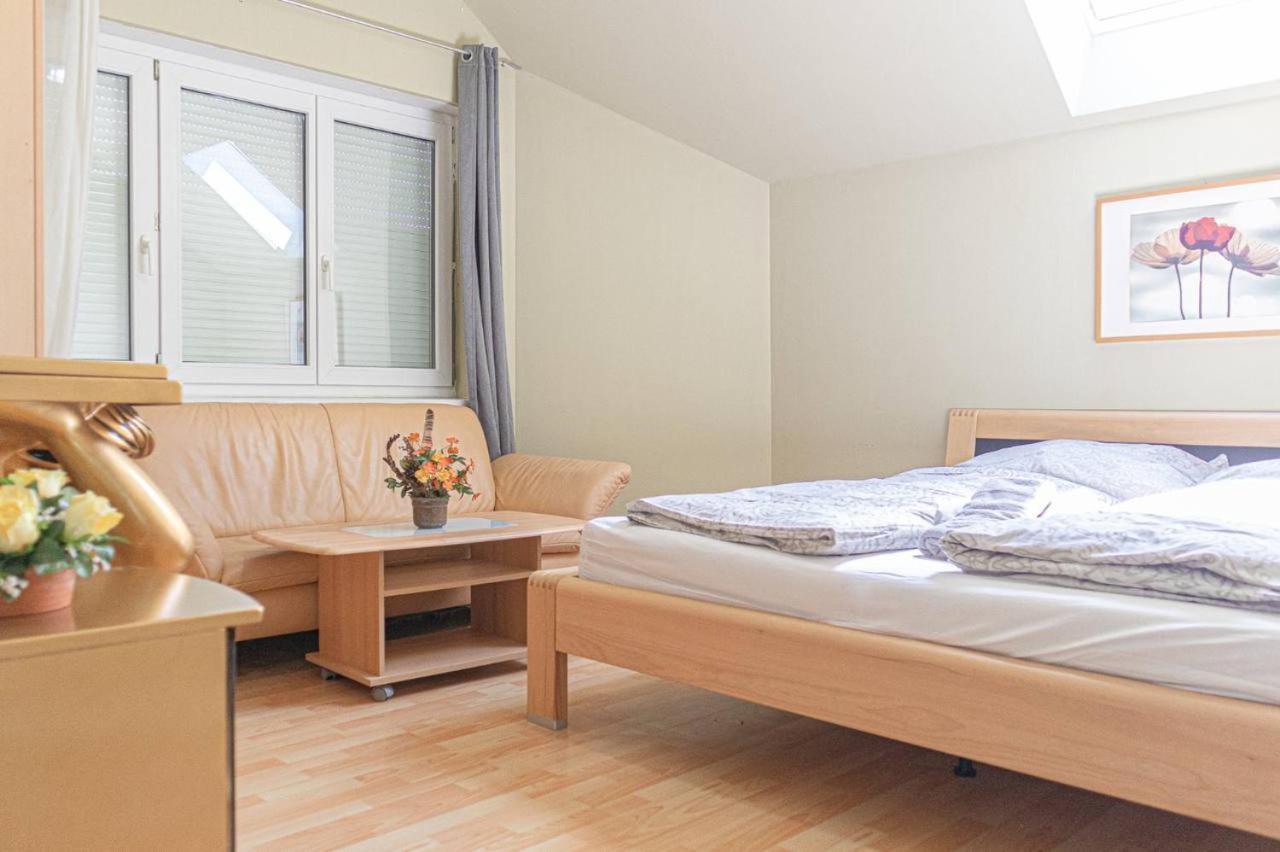 Comfortable Rooms In A Beautiful House Gd Viena Exterior foto
